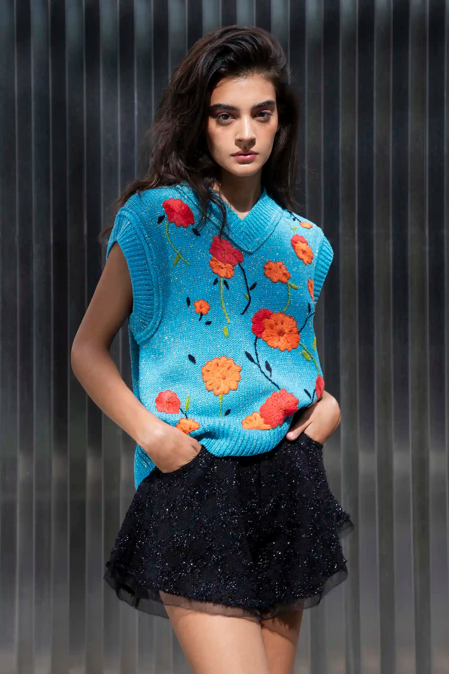 Phirouse Vest